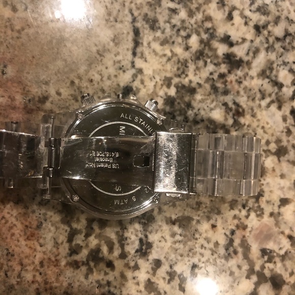 Michael Kors watch- silver/diamonds clear strap - Picture 5 of 8
